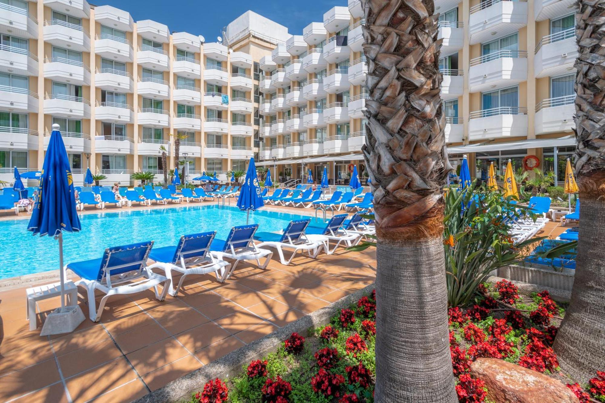 GHT Oasis Tossa&Spa Tossa de Mar Bagian luar foto